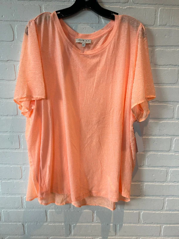 Top Short Sleeve By Skies Are Blue In Orange, Size: 2x Minimalist Men's Casual 