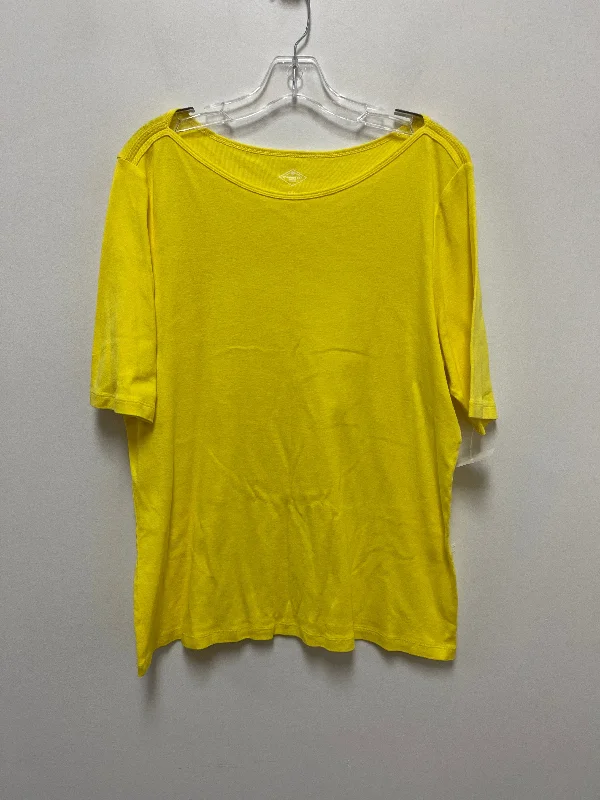 Top Short Sleeve By St Johns Bay In Yellow, Size: 2x Dynamic Men's Glow