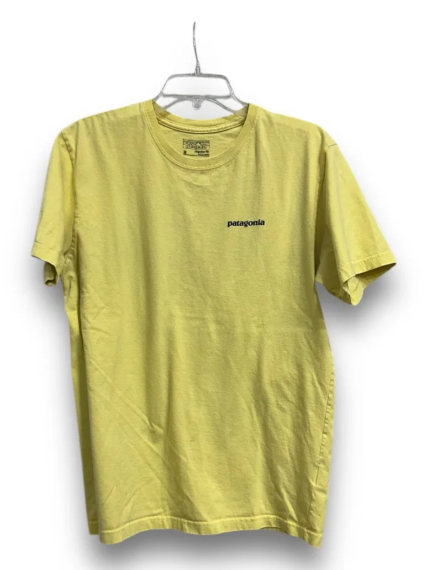 Top Short Sleeve Basic By Patagonia In Yellow, Size: M Minimalist Men's Casual 