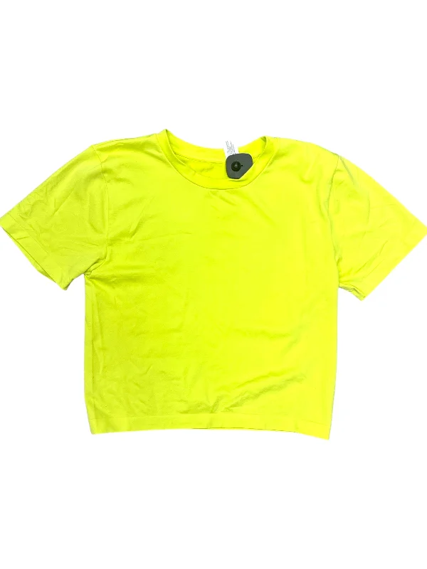 Top Short Sleeve By A New Day In Yellow, Size: 1x Unique Men's Upcycled