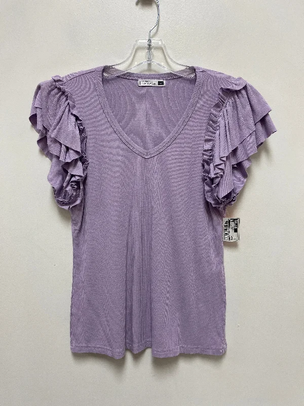 Top Short Sleeve By Clothes Mentor In Purple, Size: L Monochromatic All