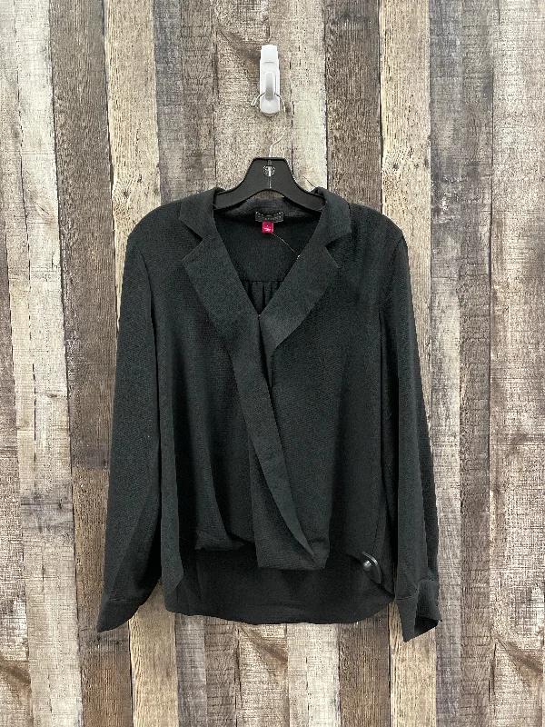 Top Long Sleeve By Vince Camuto In Black, Size: S