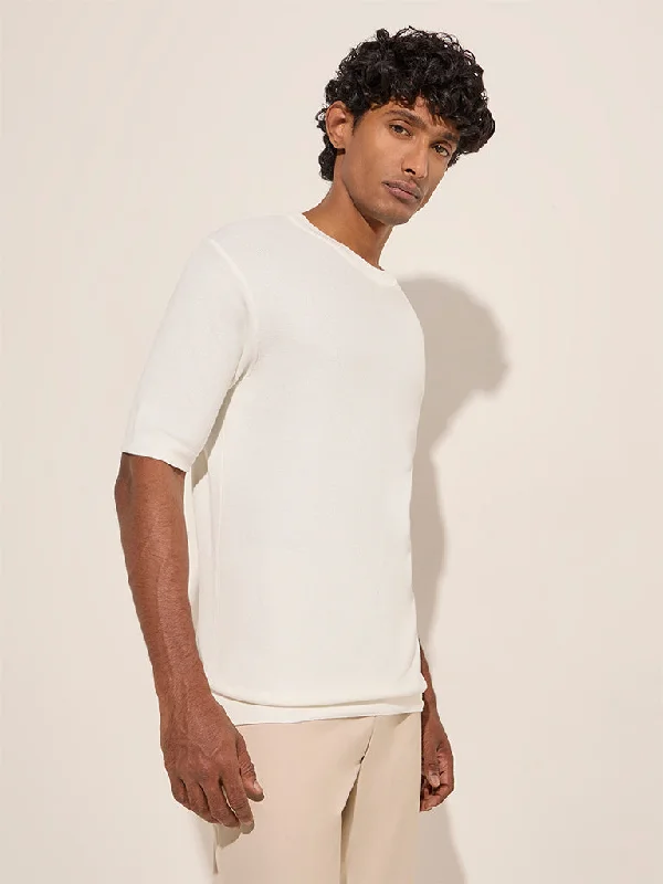 WES Formals White Slim-Fit Cotton T-Shirt