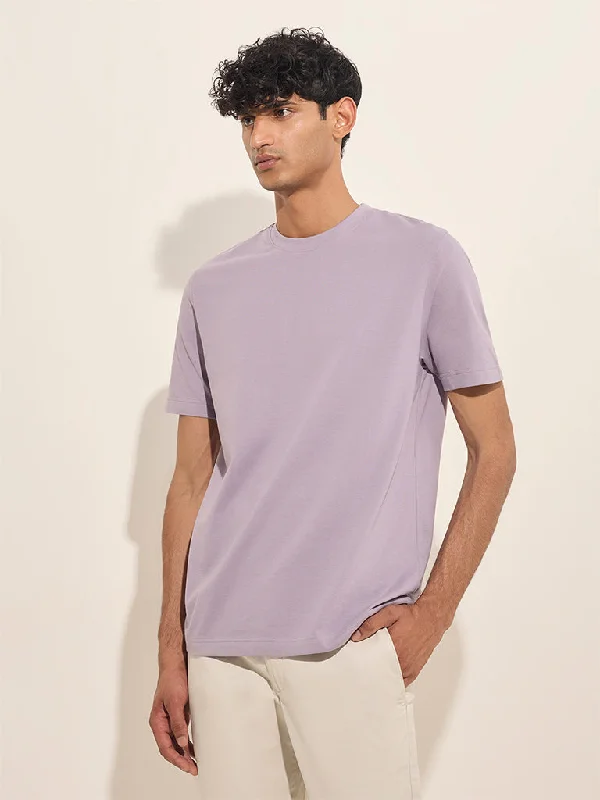 WES Casuals Lilac Solid Slim-Fit Cotton T-Shirt