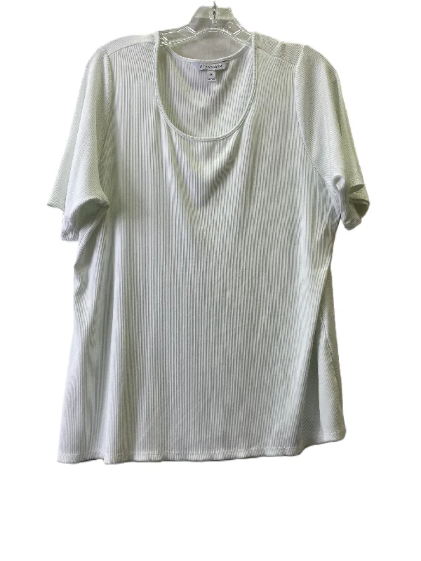 Top Short Sleeve By Hawthorn In White, Size: 3x Sleek Men's Metallic