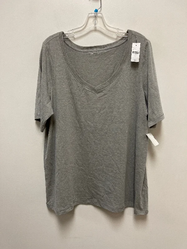 Top Short Sleeve By Lane Bryant In Grey, Size: 2x Elegant Men's Cashmere