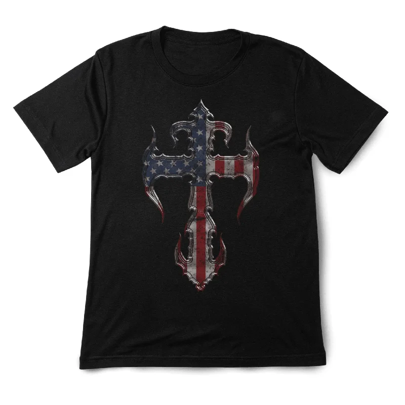 Count's Kustoms PATRIOT Unisex T-Shirt Beach