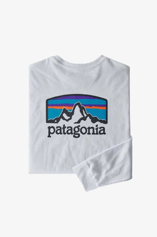 Patagonia L/S Fitz Roy Horizons Responsibili Tee - White Relaxed Men's Beach